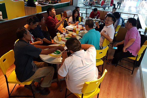 Rapat Kerja Pengurus APEPI Surabaya Atom Cafe Mall September 2017