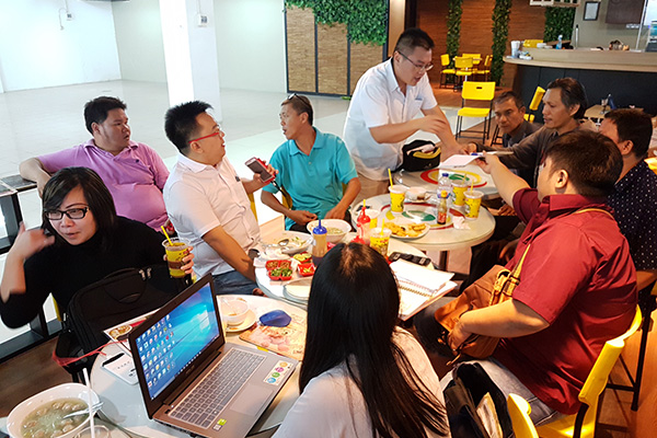 Rapat Kerja Pengurus APEPI Surabaya Atom Cafe Mall September 2017